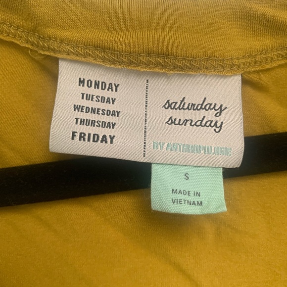 Anthropology Top - Picture 3 of 3